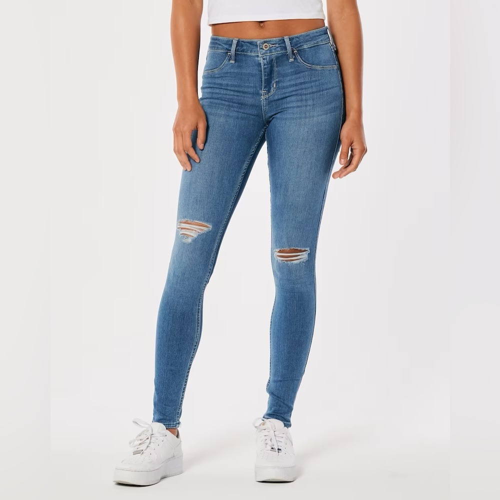 Hollister LOW-RISE RIPPED MEDIUM WASH JEAN LEGGINGS